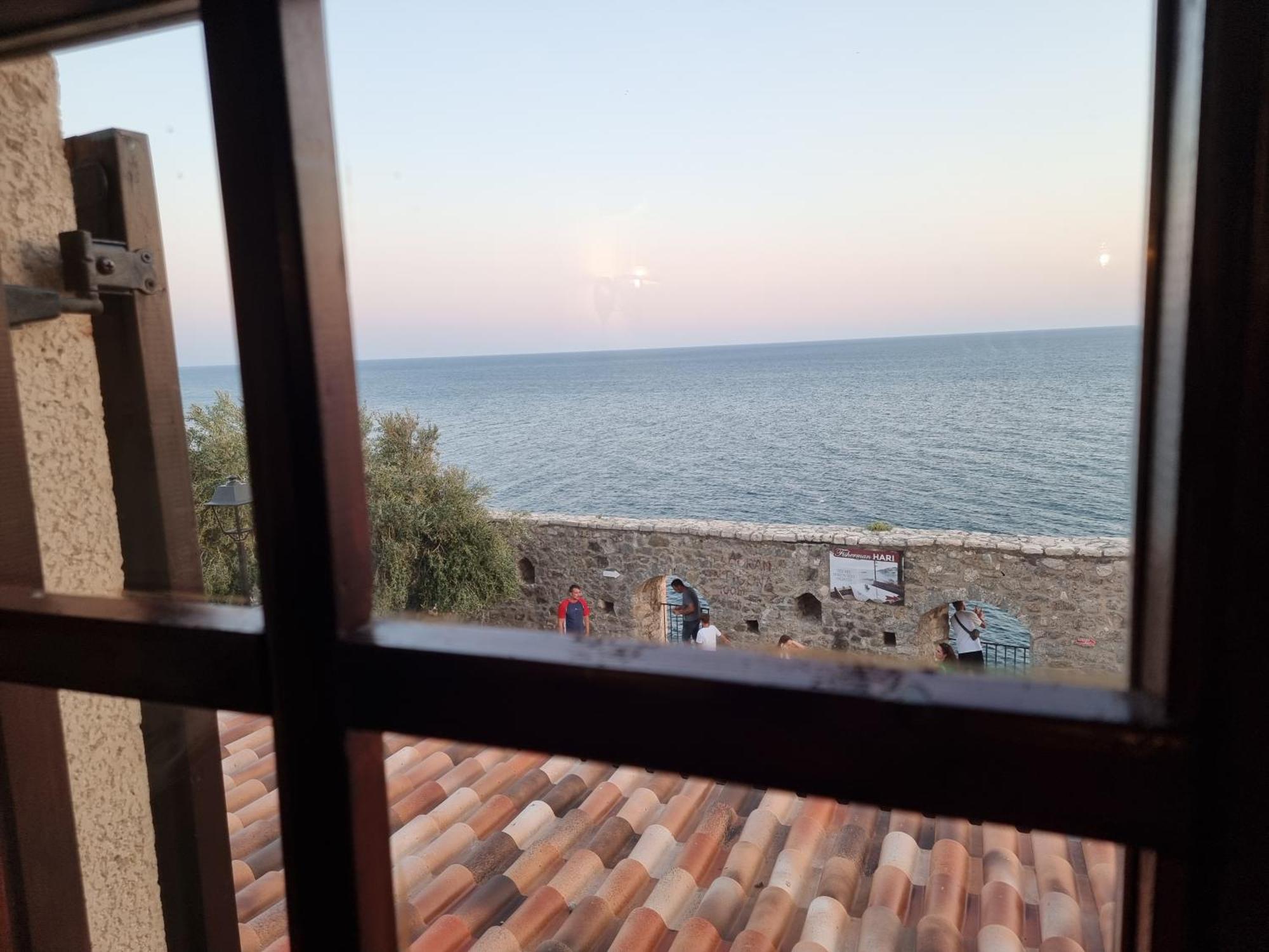Kulla E Balshajve Hotel Ulcinj Eksteriør billede