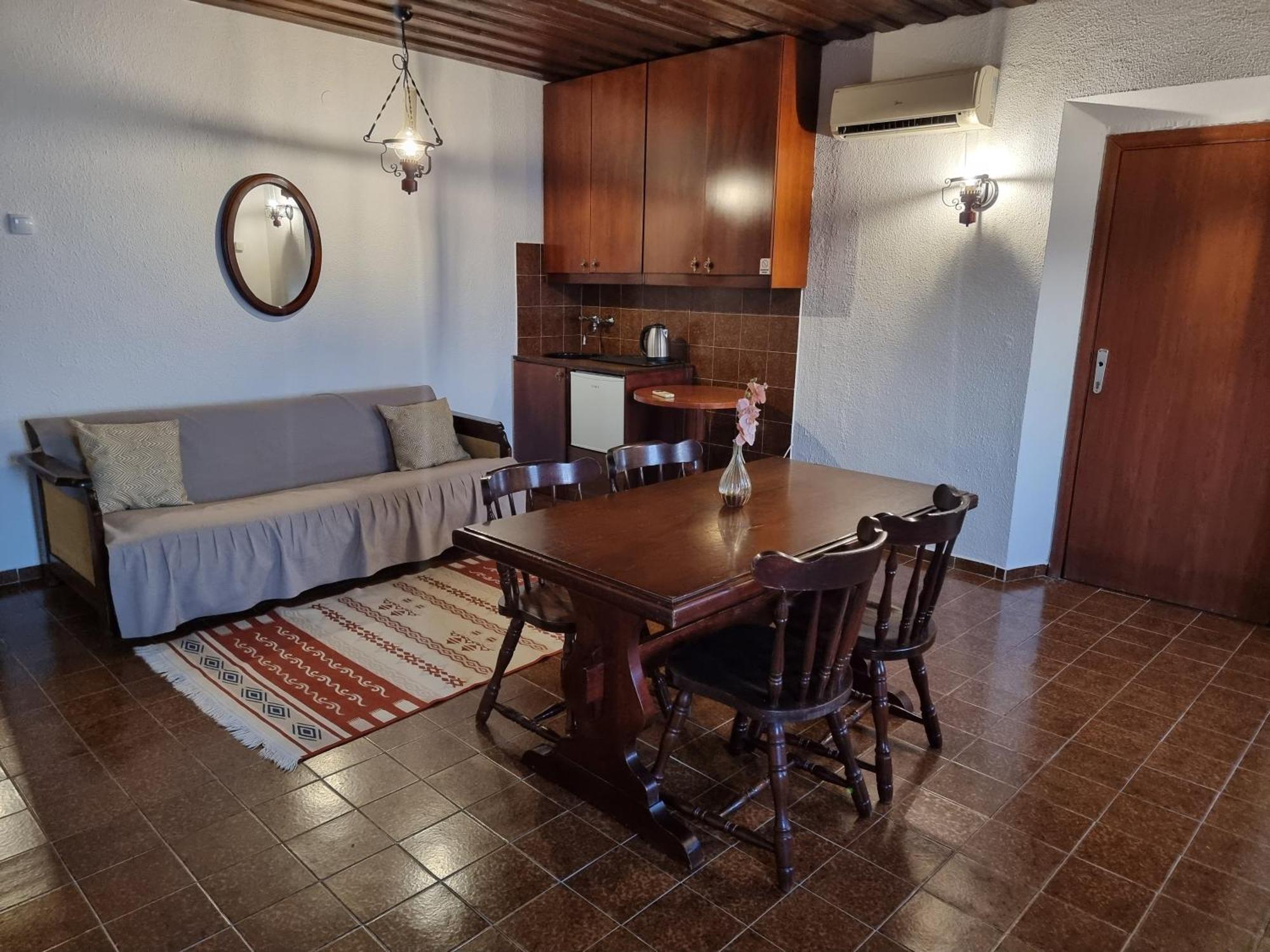 Kulla E Balshajve Hotel Ulcinj Eksteriør billede