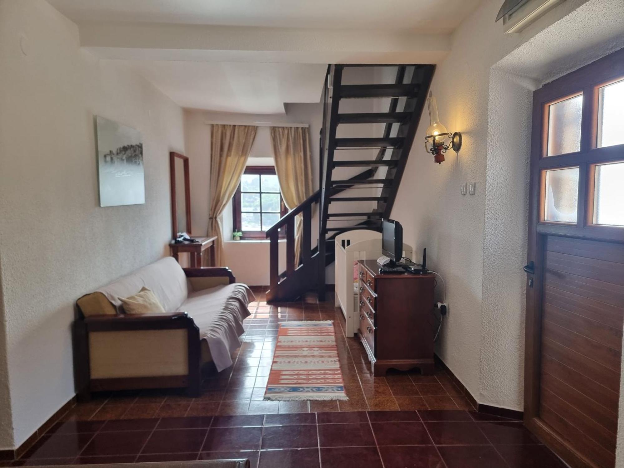 Kulla E Balshajve Hotel Ulcinj Eksteriør billede